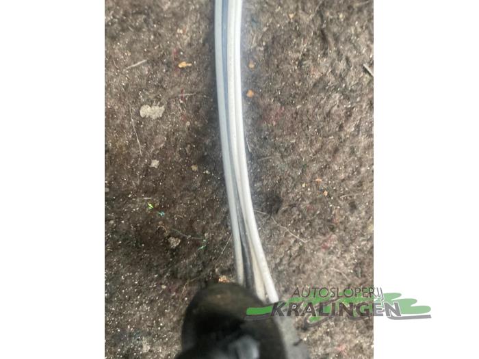 Sonde lambda d'un Renault Twingo II (CN) 1.2 2009