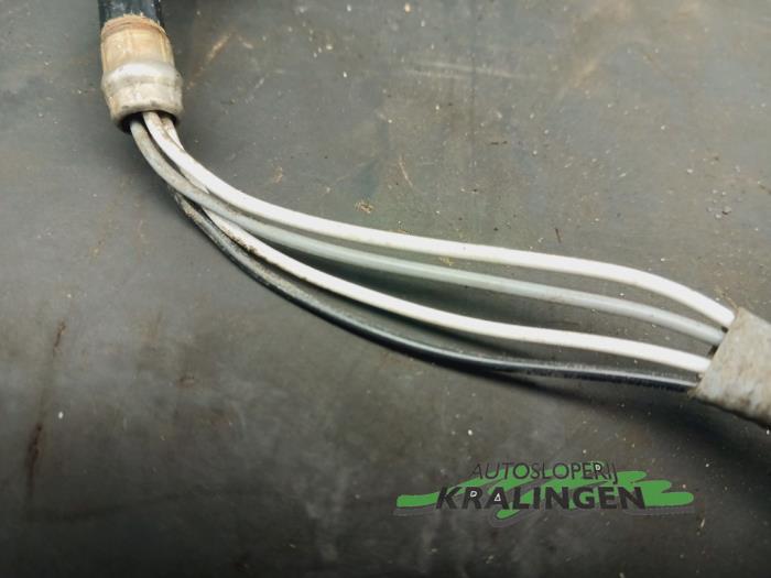 Sonde lambda d'un Renault Twingo II (CN) 1.2 2009