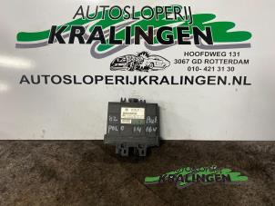 Używane Sterownik skrzyni automatycznej Volkswagen Polo IV (9N1/2/3) 1.4 16V Cena € 150,00 Procedura marży oferowane przez Autosloperij Kralingen B.V.
