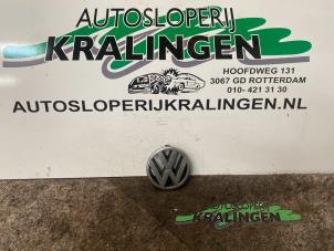 Używane Emblemat Volkswagen Golf IV (1J1) 1.9 TDI 100 Cena € 20,00 Procedura marży oferowane przez Autosloperij Kralingen B.V.