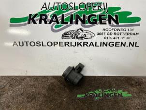 Gebrauchte Luftmassenmesser Volkswagen Passat (3B2) 1.9 TDi 90 Preis € 25,00 Margenregelung angeboten von Autosloperij Kralingen B.V.