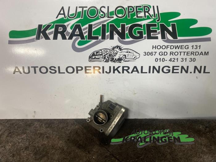 Usagé Boitier papillon Seat Leon (1M1) 1.4 16V Prix € 35,00 Règlement à la marge proposé par Autosloperij Kralingen B.V.