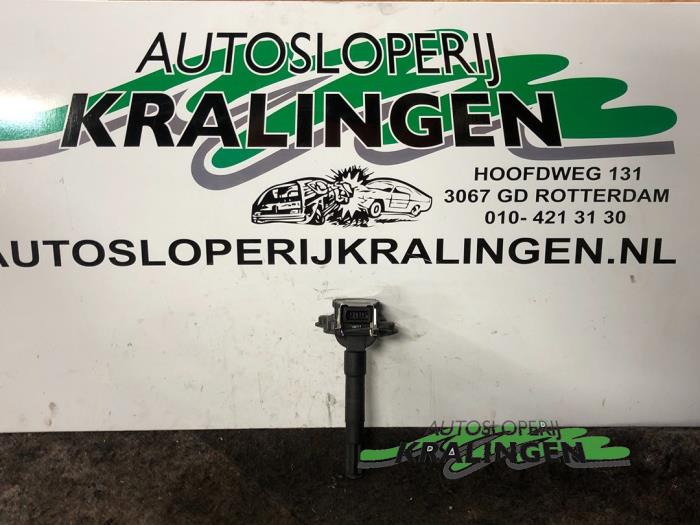 Usagé Broche bobine Audi A8 (D2) 3.7 32V Prix € 14,99 Règlement à la marge proposé par Autosloperij Kralingen B.V.