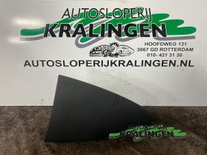 Used Right airbag (dashboard) Renault Twingo II (CN) 1.2 Price € 100,00 Margin scheme offered by Autosloperij Kralingen B.V.