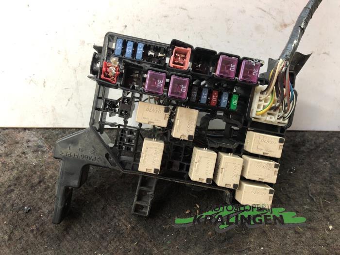 Fuse box Suzuki Swift 1.5 VVT 16V XXXXX DENSO