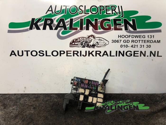 Fuse box Suzuki Swift 1.5 VVT 16V XXXXX DENSO