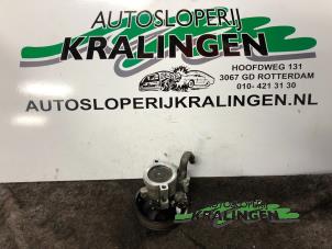 Usados Bomba de dirección asistida Chevrolet Kalos (SF48) 1.4 Precio € 75,00 Norma de margen ofrecido por Autosloperij Kralingen B.V.