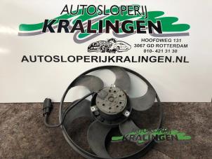 Gebrauchte Kühlrippe Mercedes SLK (R170) 2.3 230 K 16V Preis € 100,00 Margenregelung angeboten von Autosloperij Kralingen B.V.