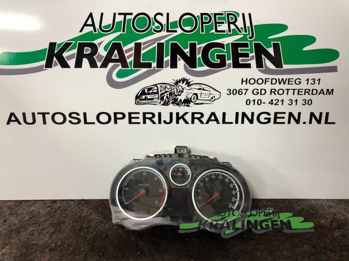 Usagé Compteur Opel Corsa D 1.3 CDTi 16V ecoFLEX Prix € 100,00 Règlement à la marge proposé par Autosloperij Kralingen B.V.
