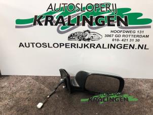 Used Wing mirror, right Toyota Avensis Wagon (T25/B1E) 2.2 D-4D 16V Price € 50,00 Margin scheme offered by Autosloperij Kralingen B.V.