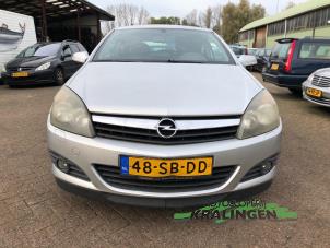 Used Front wing, left Opel Astra H GTC (L08) 1.8 16V Price € 100,00 Margin scheme offered by Autosloperij Kralingen B.V.