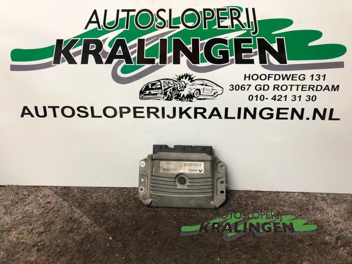 Used Engine management computer Renault Scénic II (JM) 2.0 16V Price € 11,99 Margin scheme offered by Autosloperij Kralingen B.V.