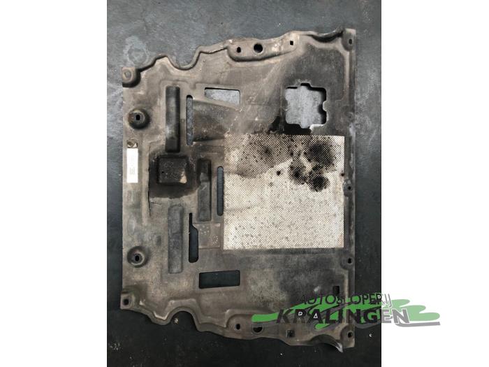 Engine protection panel from a Ford Mondeo V Wagon 1.5 TDCi 2015