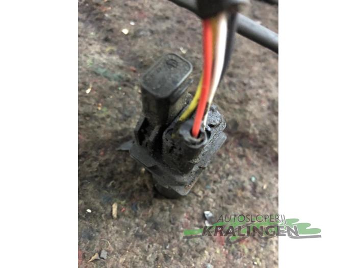 Sonde lambda d'un Volkswagen Passat Variant (3B6) 2.0 20V 2003