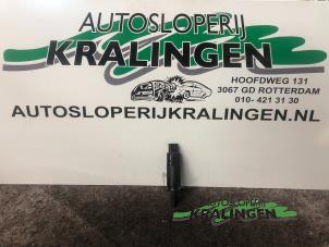 Usagé Pompe lave-glace avant Mercedes C (W204) 1.8 C-200K 16V Prix € 25,00 Règlement à la marge proposé par Autosloperij Kralingen B.V.