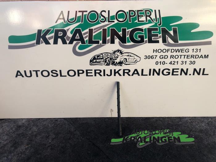 Begagnade Antenn Opel Corsa D 1.3 CDTi 16V ecoFLEX Pris € 19,99 Marginaltabell erbjuds av Autosloperij Kralingen B.V.