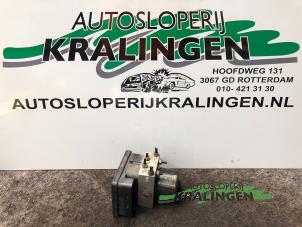 Usagé Pompe ABS Volkswagen Golf V (1K1) 1.6 FSI 16V Prix € 100,00 Règlement à la marge proposé par Autosloperij Kralingen B.V.