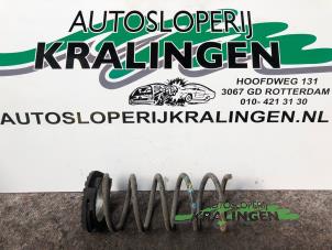 Usados Muelle de torsión detrás Ford Ka II 1.2 Precio € 25,00 Norma de margen ofrecido por Autosloperij Kralingen B.V.