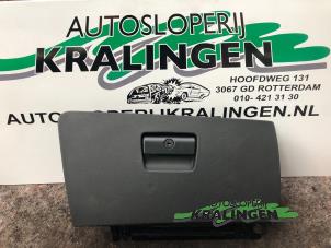 Used Glovebox BMW 3 serie Touring (E91) 320d 16V Corporate Lease Price € 50,00 Margin scheme offered by Autosloperij Kralingen B.V.