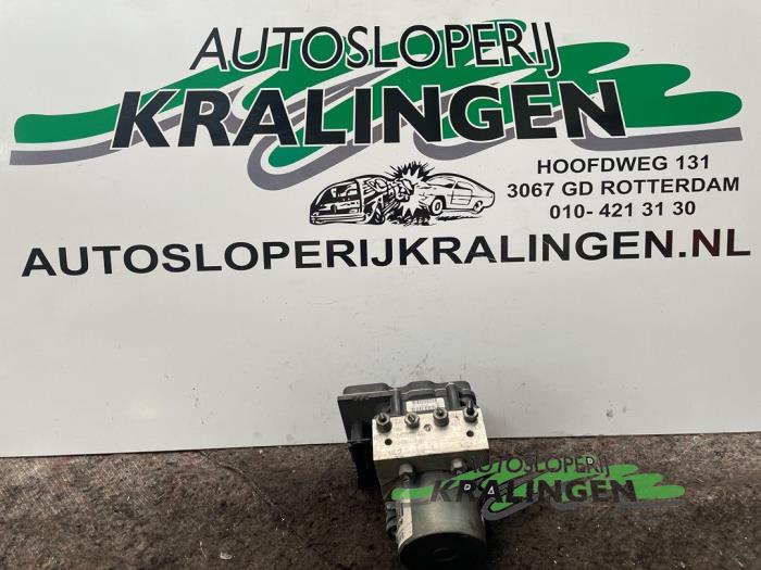 Gebrauchte ABS Pumpe Fiat Bravo (198A) 1.9 JTD 16V Multijet 150 Preis € 40,00 Margenregelung angeboten von Autosloperij Kralingen B.V.