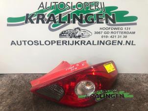 Gebrauchte Rücklicht rechts Opel Corsa D 1.3 CDTi 16V ecoFLEX Preis € 50,00 Margenregelung angeboten von Autosloperij Kralingen B.V.