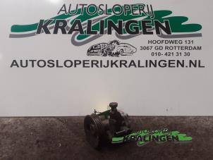 Usagé Pompe de direction Kia Picanto (BA) 1.0 12V Prix € 50,00 Règlement à la marge proposé par Autosloperij Kralingen B.V.