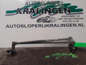Gebrauchte Scheibenwischermotor vorne Volvo S40 (VS) 2.0 16V Turbo Preis € 50,00 Margenregelung angeboten von Autosloperij Kralingen B.V.