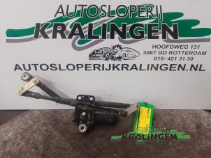 Used Wiper motor + mechanism Kia Picanto (BA) 1.1 12V Price € 50,00 Margin scheme offered by Autosloperij Kralingen B.V.