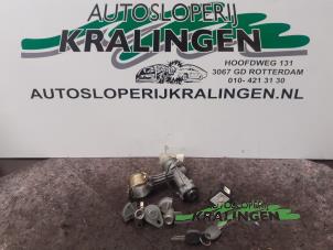 Used Set of locks Kia Picanto (BA) 1.1 12V Price € 100,00 Margin scheme offered by Autosloperij Kralingen B.V.