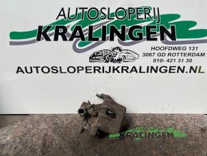 Used Rear brake calliper, left Ford Focus C-Max 1.6 TDCi 16V Price € 50,00 Margin scheme offered by Autosloperij Kralingen B.V.