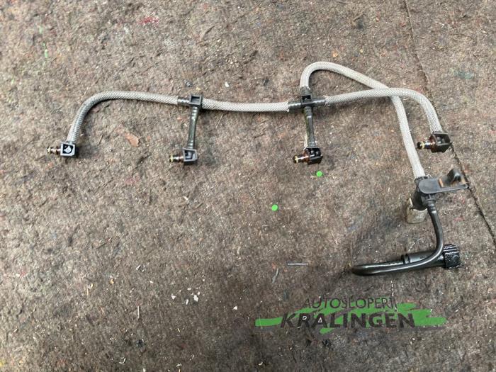 Fuel line from a Ford Focus C-Max 1.6 TDCi 16V 2005