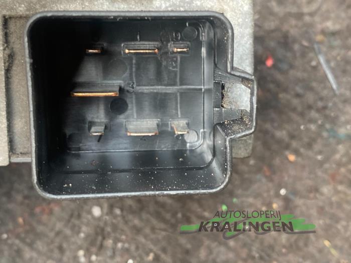 Glow plug relay Renault Kangoo Express 1.9 D 65 7700115078