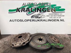 Usagé Volant moteur Renault Kangoo Express (FW) 1.5 dCi 85 Prix € 150,00 Règlement à la marge proposé par Autosloperij Kralingen B.V.