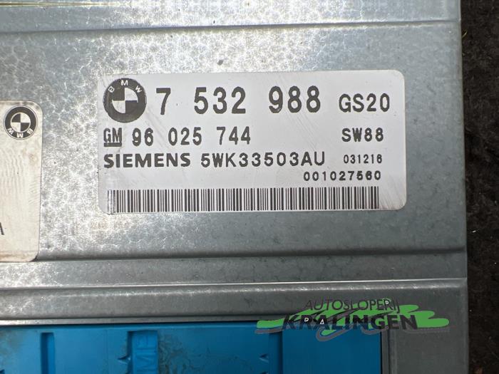 Ordenador de caja automática de un BMW 3 serie Touring (E46/3) 318d 16V 2004