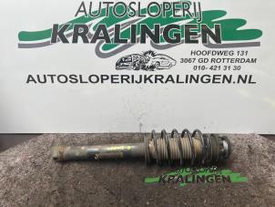 Gebrauchte Stoßdämpfer rechts vorne Smart City-Coupé 0.7 Turbo i.c. Preis € 50,00 Margenregelung angeboten von Autosloperij Kralingen B.V.