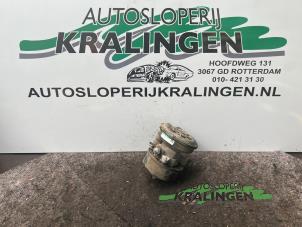 Usagé Pompe secondaire Smart City-Coupé 0.7 Turbo i.c. Prix € 100,00 Règlement à la marge proposé par Autosloperij Kralingen B.V.