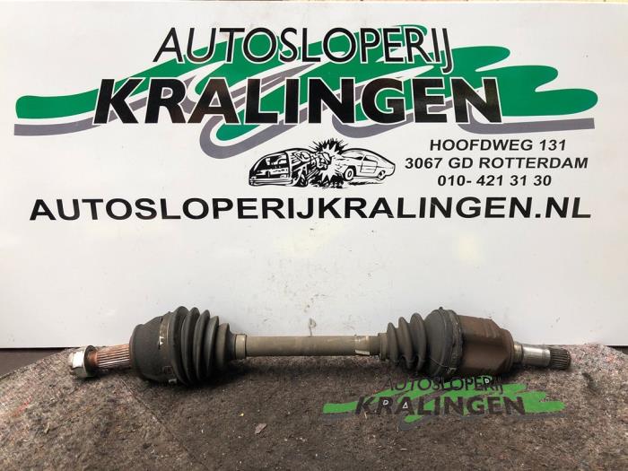 Gebrauchte Antriebswelle links vorne Fiat Grande Punto (199) 1.3 JTD Multijet 16V Preis € 24,99 Margenregelung angeboten von Autosloperij Kralingen B.V.