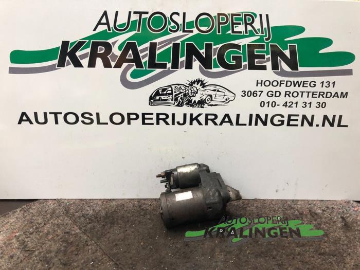Gebrauchte Anlasser Renault Clio III (BR/CR) 1.6 16V Preis € 50,00 Margenregelung angeboten von Autosloperij Kralingen B.V.