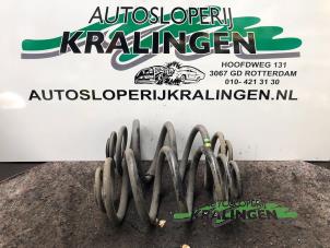 Used Rear torsion spring Opel Vivaro 2.0 CDTI Price € 50,00 Margin scheme offered by Autosloperij Kralingen B.V.