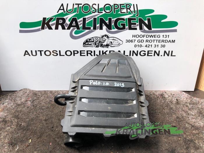 Begagnade Luftfilterhus Volkswagen Polo VI (AW1) 1.0 TSI 12V Pris € 14,98 Marginaltabell erbjuds av Autosloperij Kralingen B.V.