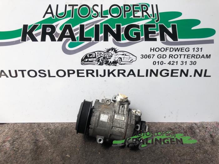 Usagé Pompe clim Volkswagen Fox (5Z) 1.4 16V Prix € 17,98 Règlement à la marge proposé par Autosloperij Kralingen B.V.