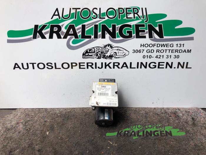Begagnade ABS-pump Opel Vectra C 1.8 16V Pris € 14,97 Marginaltabell erbjuds av Autosloperij Kralingen B.V.