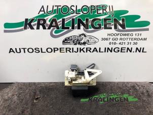Used Tailgate lock mechanism Volvo V70 (SW) 2.4 20V 140 Price € 50,00 Margin scheme offered by Autosloperij Kralingen B.V.