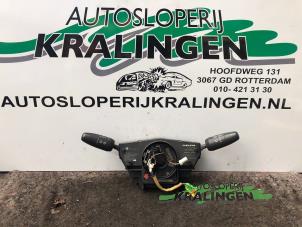 Używane Przelacznik Combi kolumny kierownicy Opel Corsa D 1.3 CDTi 16V ecoFLEX Cena € 50,00 Procedura marży oferowane przez Autosloperij Kralingen B.V.