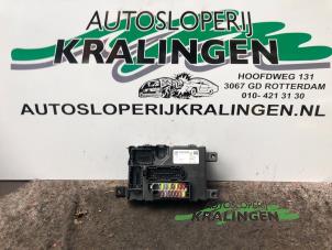 Usagé Boîte à fusibles Opel Corsa D 1.3 CDTi 16V ecoFLEX Prix € 50,00 Règlement à la marge proposé par Autosloperij Kralingen B.V.