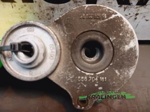 Spanrolle multiriem van een Opel Corsa D 1.3 CDTi 16V ecoFLEX 2010