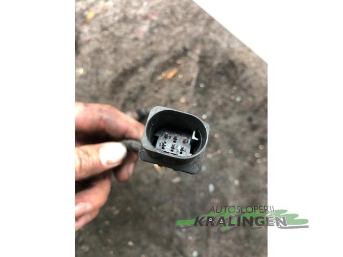Sonde lambda d'un BMW 5 serie (E60) 525d 24V 2004