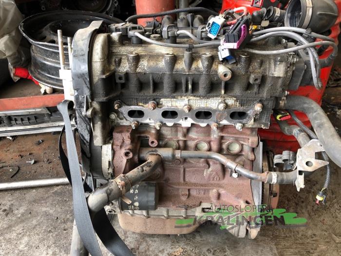 Engine Fiat Punto II 1.2 16V - 188A5000 188A5000