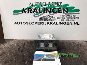 Used Radio CD player Opel Vectra C Caravan 2.2 DIG 16V Price € 50,00 Margin scheme offered by Autosloperij Kralingen B.V.