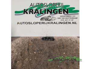 Używane Przelacznik elektrycznej szyby Citroen C5 I Break (DE) 1.8 16V Cena € 50,00 Procedura marży oferowane przez Autosloperij Kralingen B.V.